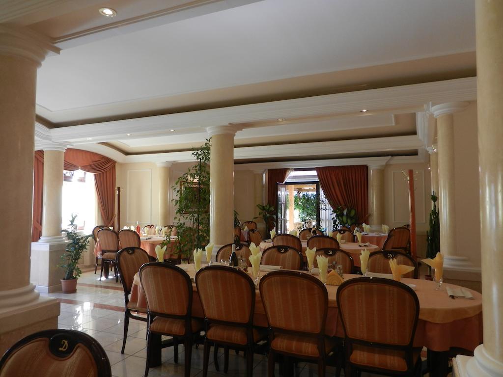Guesthouse Ellite Pozarevac Bagian luar foto