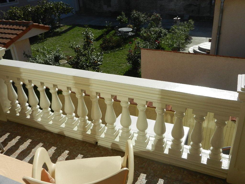 Guesthouse Ellite Pozarevac Bagian luar foto