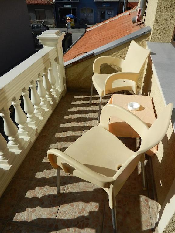 Guesthouse Ellite Pozarevac Bagian luar foto